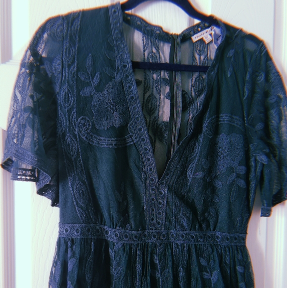 Haute Monde Dresses & Skirts - NWT HAUTE MONDE BOHO LACE SUNDRESS